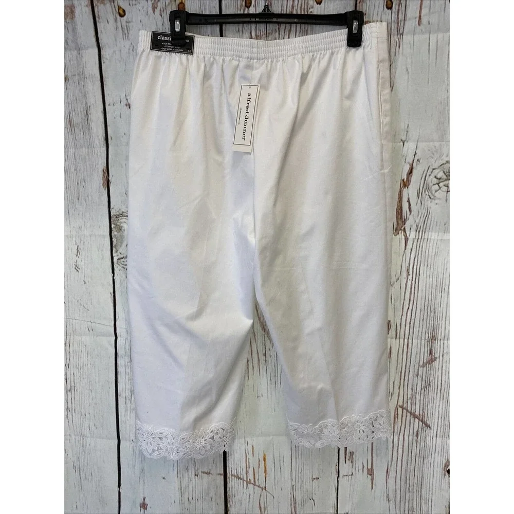 Copied - White Alfred Dunner Women's Pull-on Classic Fit Pants Size 18